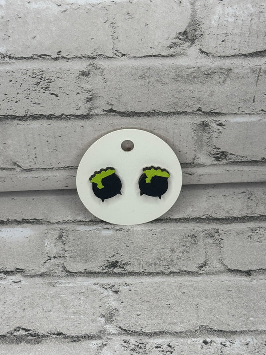 Cauldron Stud