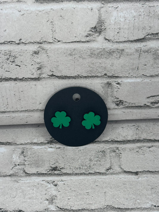 Shamrock Stud