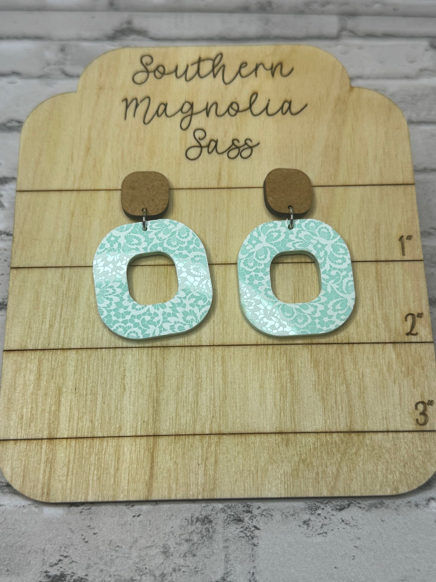 Mint Lace